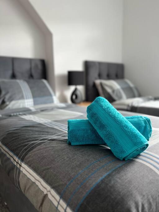 Clare Street - 3 Bedroom House With Private Parking Merthyr Tydfil Ngoại thất bức ảnh
